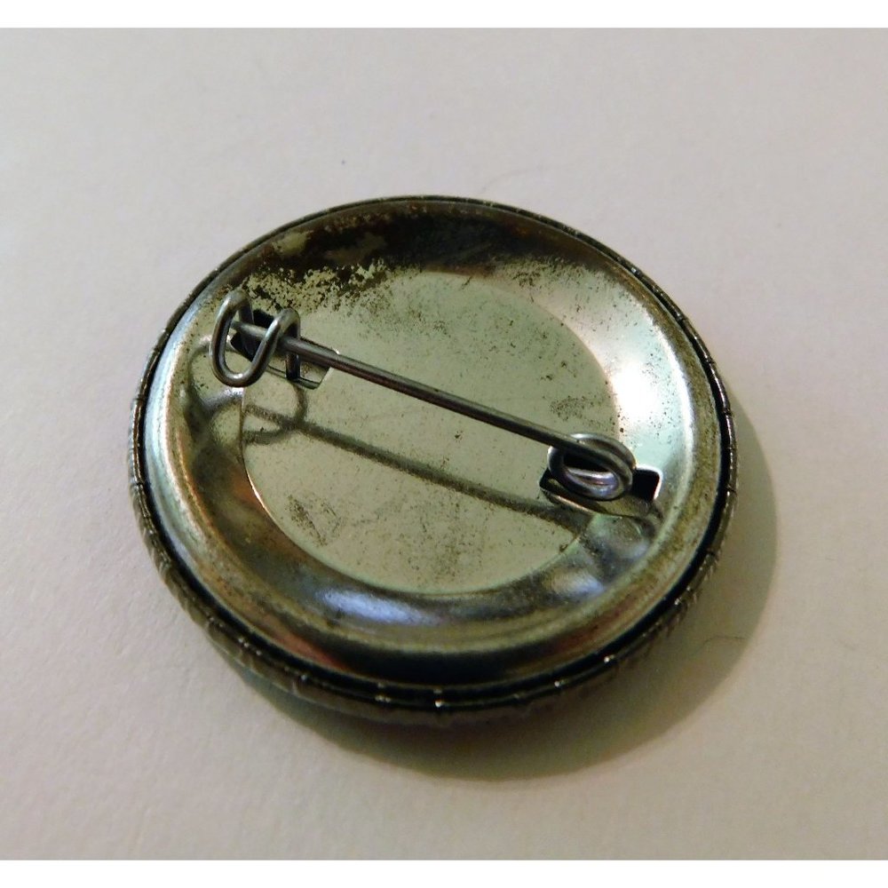 Non Stop Bop Pin Vintage 1980s Tie Tac Lapel Hat Studebakers Dallas 1.25 In. - Picture 4 of 4